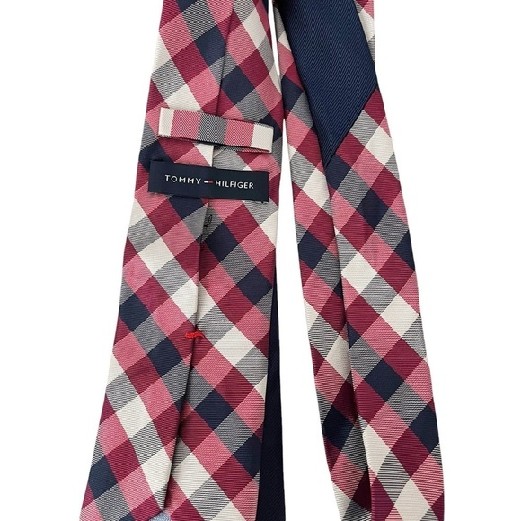 Tommy Hilfiger Neck Tie Mens Plaid Blue Red Silk Classic Profession Work Career - Picture 5 of 7